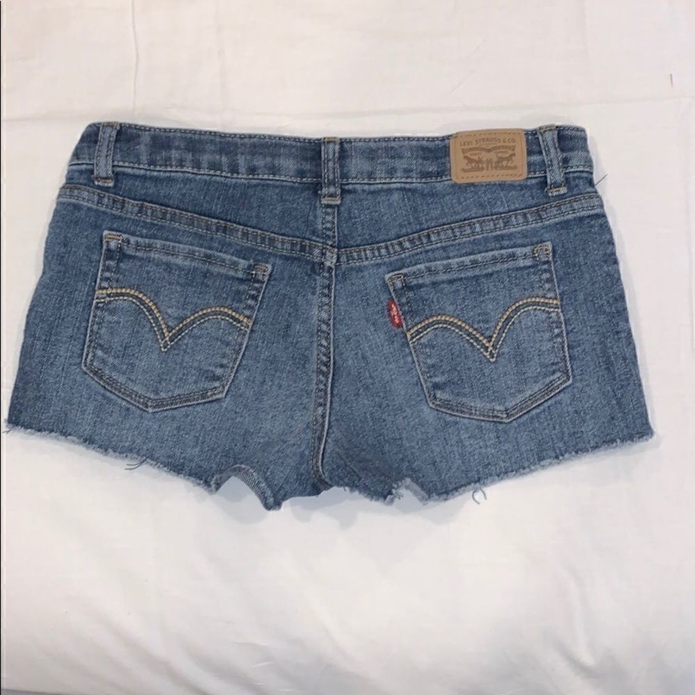 Levi’s shorty short
